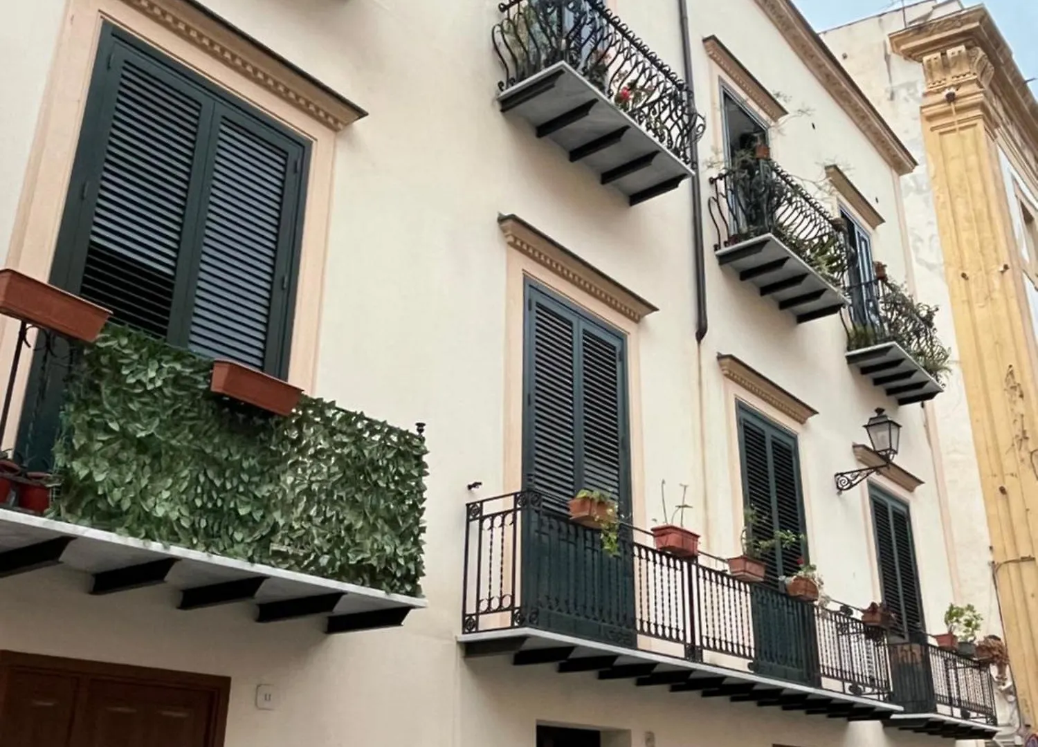 Palazzo Dei Duchi D'Amico - Apartment -