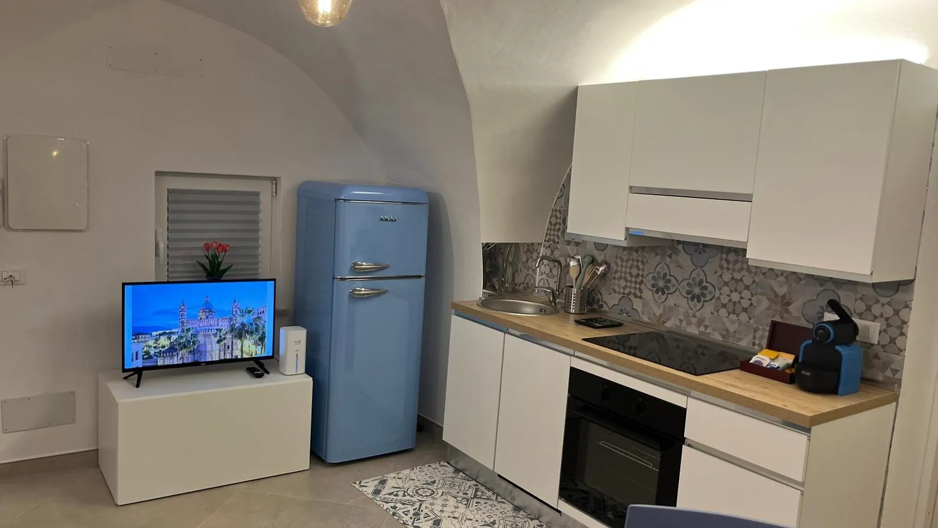 Palazzo Dei Duchi D'Amico - Apartment -
